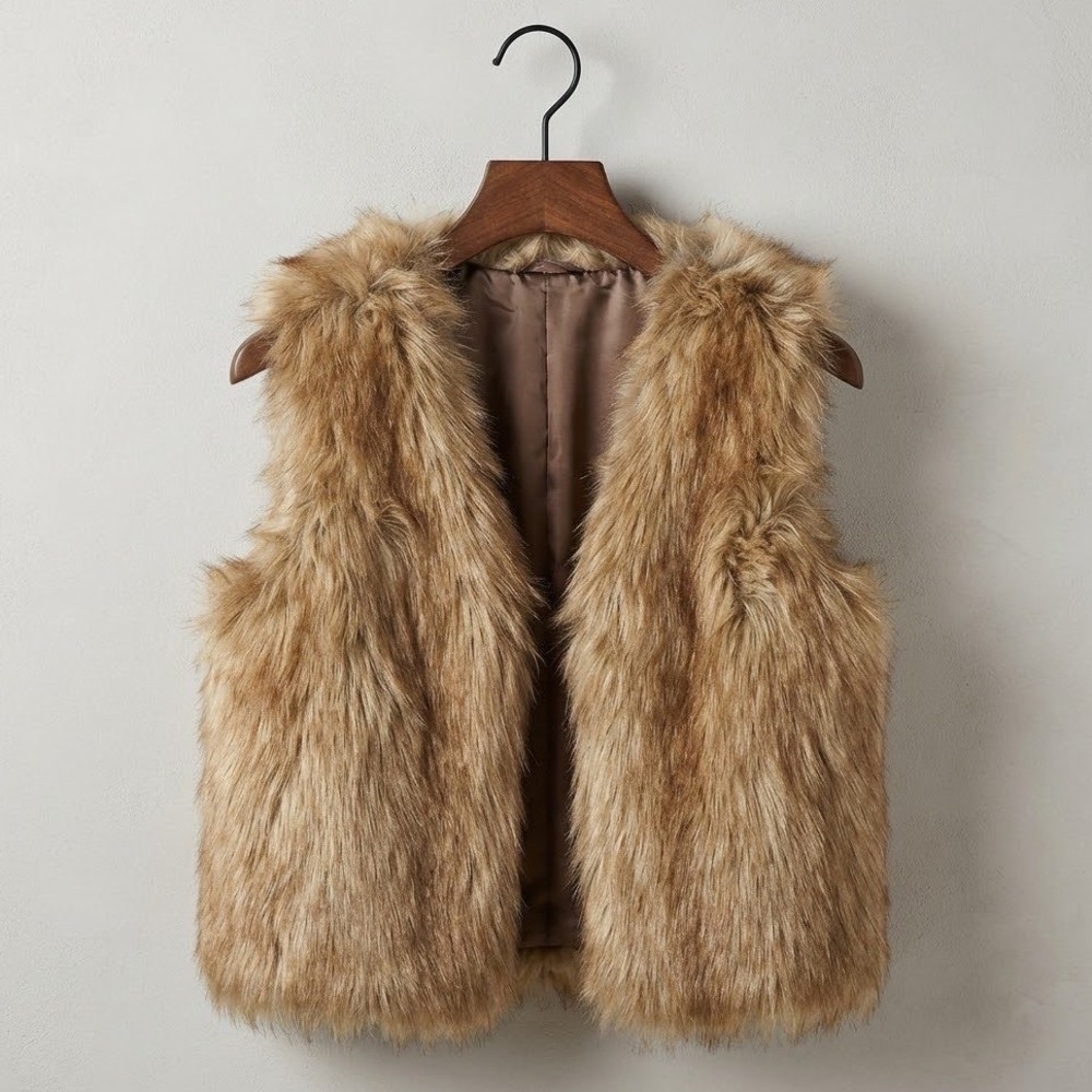 Luxurious Fur Vest Warm Cozy Tan Earth Tones M Statement Lux Old Money Statement